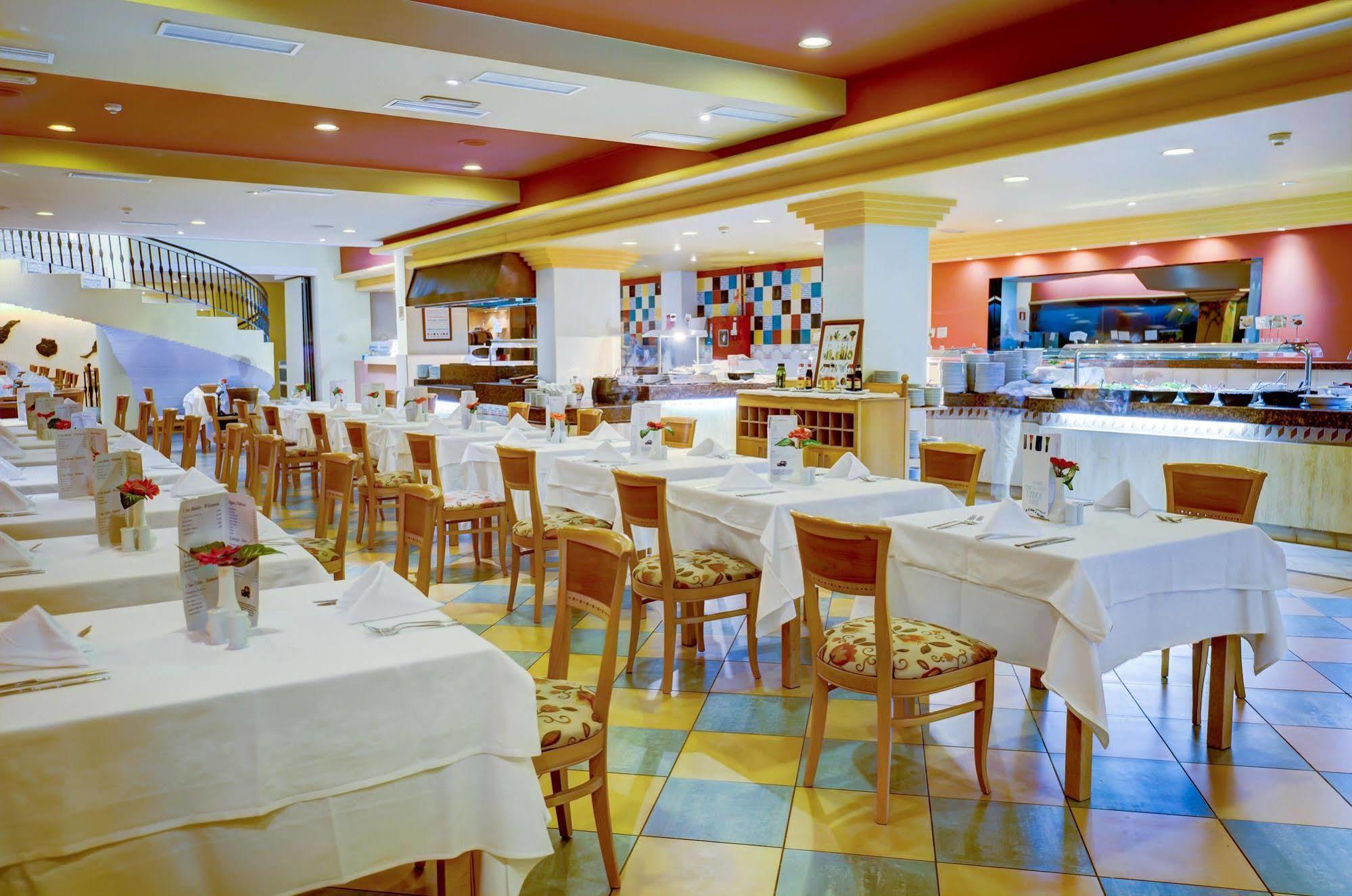 Sbh Crystal Beach Hotel & Suites - Adults Only 코스타카르마 외부 사진