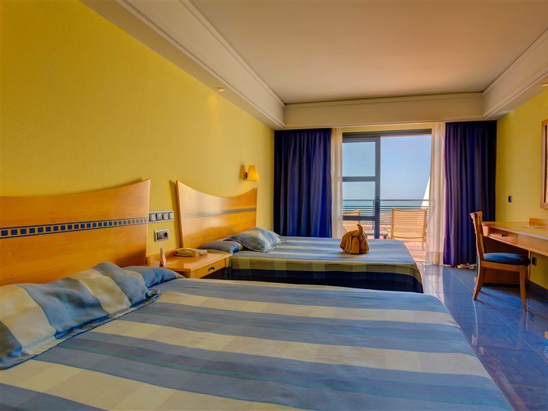 Sbh Crystal Beach Hotel & Suites - Adults Only 코스타카르마 외부 사진