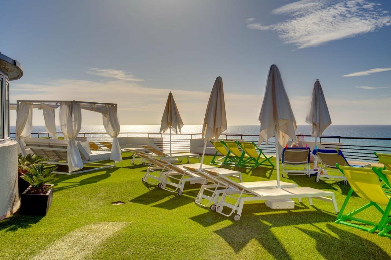 Sbh Crystal Beach Hotel & Suites - Adults Only 코스타카르마 외부 사진